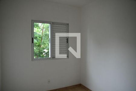 Quarto 1 de apartamento para alugar com 2 quartos, 45m² em Jardim Petrópolis, Cotia