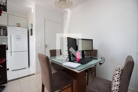 Sala de apartamento para alugar com 2 quartos, 50m² em Taguatinga Norte (taguatinga), Brasília