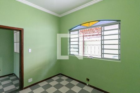Quarto 1 de casa à venda com 4 quartos, 220m² em Camargos, Belo Horizonte