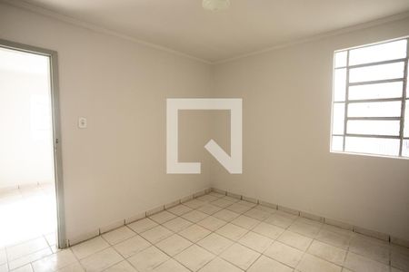 Quarto 2 de casa para alugar com 3 quartos, 150m² em Setor Campinas, Goiânia