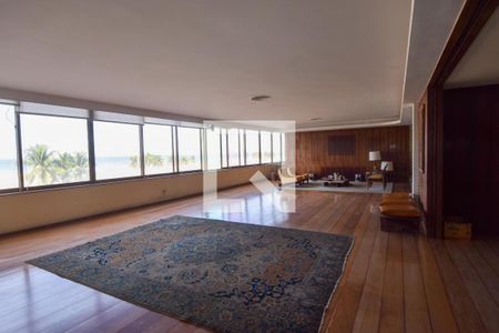 Sala de Estar de apartamento à venda com 4 quartos, 465m² em Copacabana, Rio de Janeiro