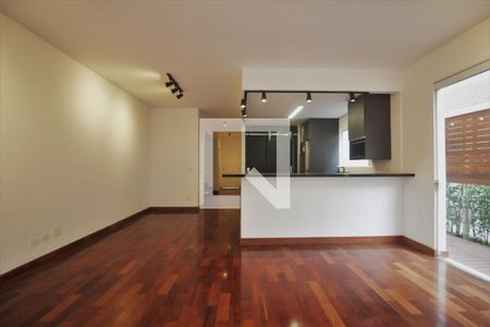 Sala de casa de condomínio à venda com 3 quartos, 300m² em Jardim Viana, São Paulo