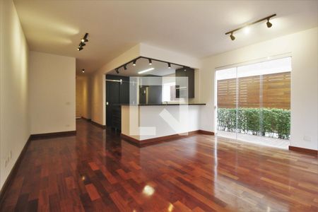 Sala de casa de condomínio à venda com 3 quartos, 300m² em Jardim Viana, São Paulo