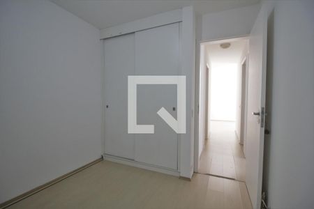 Quarto 2 de apartamento para alugar com 3 quartos, 76m² em Vila Morse, São Paulo