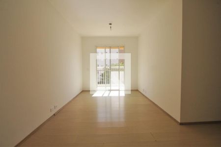 Sala de apartamento para alugar com 3 quartos, 76m² em Vila Morse, São Paulo