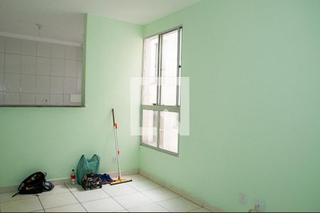 Sala de apartamento à venda com 2 quartos, 60m² em Cândida Ferreira, Contagem