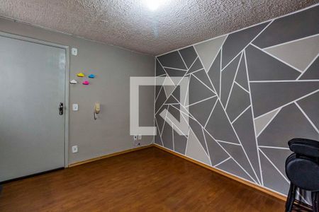 Sala  de apartamento para alugar com 2 quartos, 40m² em Rubem Berta, Porto Alegre