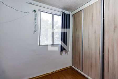 Quarto 1 de apartamento para alugar com 2 quartos, 40m² em Rubem Berta, Porto Alegre