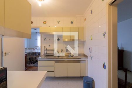 Apartamento para alugar com 120m², 3 quartos e 2 vagas Apartamento para alugar com 120m², 3 quartos e 2 vagasCozinha