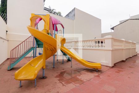 Apartamento para alugar com 120m², 3 quartos e 2 vagas Apartamento para alugar com 120m², 3 quartos e 2 vagasPlayground