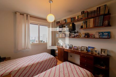 Apartamento para alugar com 120m², 3 quartos e 2 vagas Apartamento para alugar com 120m², 3 quartos e 2 vagasQuarto 3