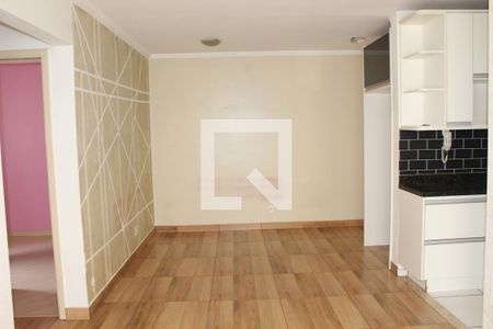 Detalhe da Sala de apartamento para alugar com 2 quartos, 55m² em Jardim Rio das Pedras, Cotia