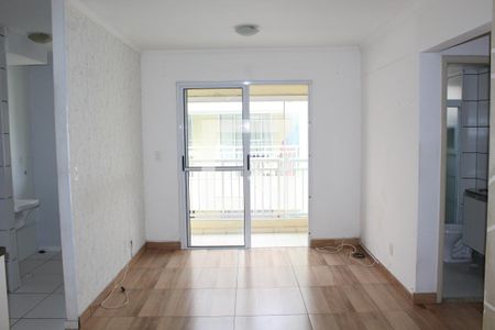 Detalhe da Sala de apartamento para alugar com 2 quartos, 55m² em Jardim Rio das Pedras, Cotia