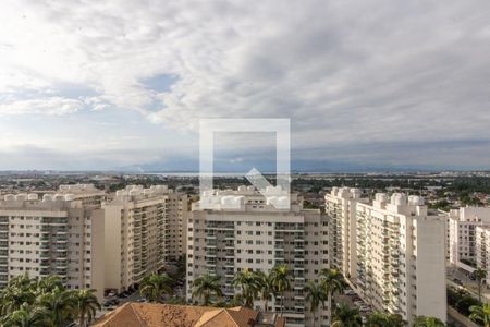 Vista do Quarto 1 de apartamento para alugar com 2 quartos, 55m² em Penha, Rio de Janeiro