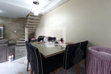 Sala de casa à venda com 3 quartos, 300m² em Jardim Monte Carmelo, Guarulhos