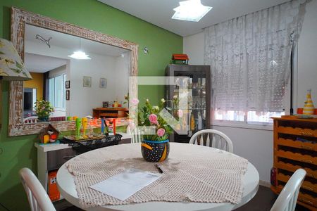 Sala de apartamento à venda com 4 quartos, 110m² em Passo D&#8217;areia, Porto Alegre