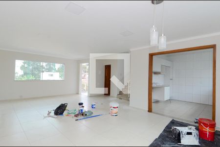 Sala de casa de condomínio para alugar com 3 quartos, 200m² em Vila Sorocabana, Guarulhos