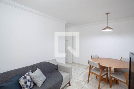 Sala  de apartamento para alugar com 2 quartos, 67m² em Castelo, Belo Horizonte