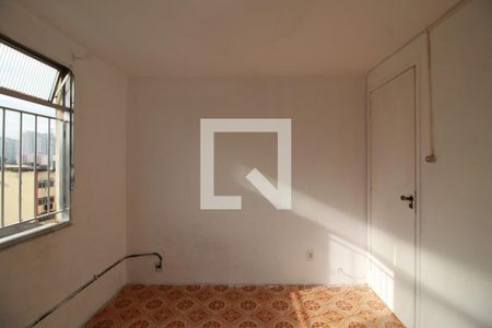 Quarto 1 de apartamento para alugar com 2 quartos, 30m² em Inhauma, Rio de Janeiro