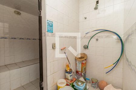 Casa à venda com 280m², 4 quartos e 6 vagas Casa à venda com 280m², 4 quartos e 6 vagasSauna