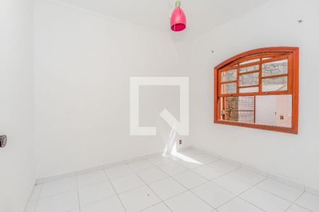 Casa à venda com 280m², 4 quartos e 6 vagas Casa à venda com 280m², 4 quartos e 6 vagasQuarto de Serviço