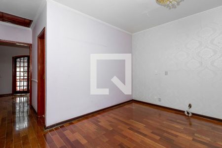 Casa à venda com 280m², 4 quartos e 6 vagas Casa à venda com 280m², 4 quartos e 6 vagasSuíte 1