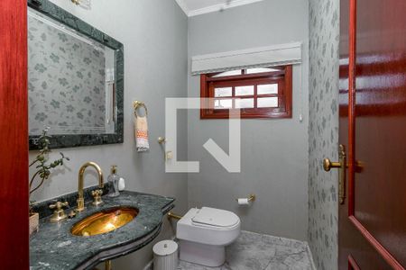 Casa à venda com 280m², 4 quartos e 6 vagas Casa à venda com 280m², 4 quartos e 6 vagasLavabo