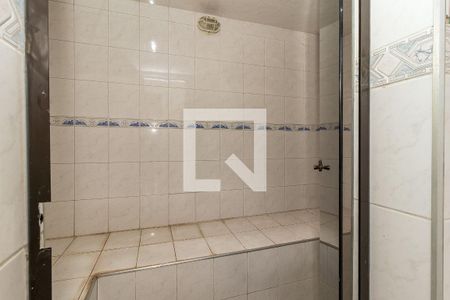 Casa à venda com 280m², 4 quartos e 6 vagas Casa à venda com 280m², 4 quartos e 6 vagasSauna