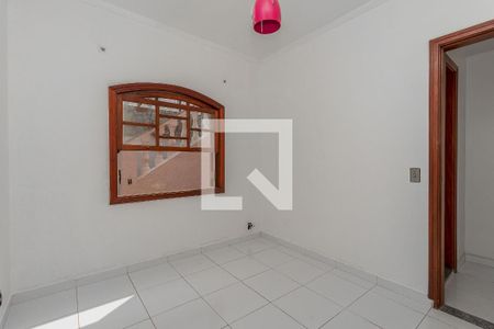 Casa à venda com 280m², 4 quartos e 6 vagas Casa à venda com 280m², 4 quartos e 6 vagasQuarto de Serviço