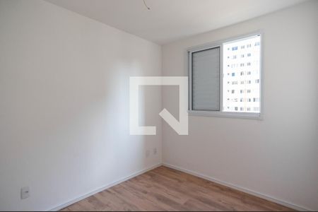 Quarto 2 de apartamento para alugar com 2 quartos, 43m² em Jardim Iris, São Paulo