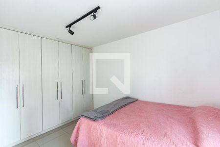 Quarto 1 de apartamento à venda com 2 quartos, 69m² em Vila Nova Conceição, São Paulo