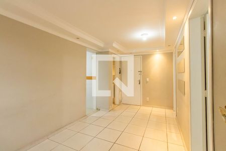 Sala de apartamento à venda com 2 quartos, 43m² em Vila Carmosina, São Paulo