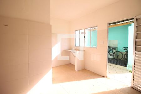 Sala/Cozinha de casa para alugar com 1 quarto, 81m² em Água Fria, São Paulo