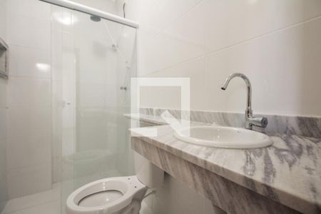 Banheiro  de apartamento à venda com 1 quarto, 33m² em Vila Esperança, São Paulo