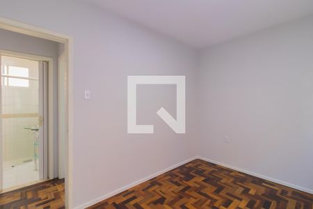 Quarto 1 de apartamento para alugar com 2 quartos, 55m² em Cristal, Porto Alegre