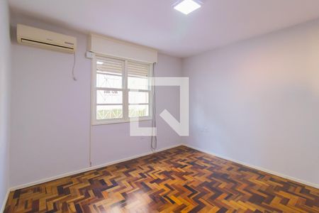 Sala de apartamento para alugar com 2 quartos, 55m² em Cristal, Porto Alegre