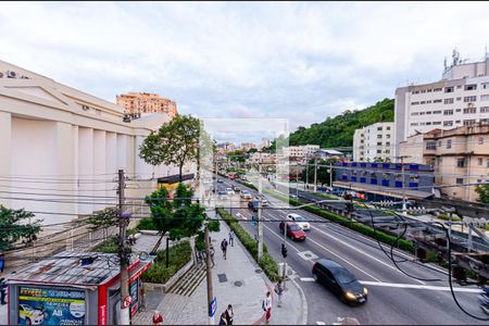 Vista do Quarto 2 de apartamento para alugar com 3 quartos, 80m² em Centro, Niterói