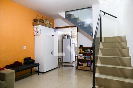 Sala de casa à venda com 6 quartos, 319m² em Vila São Pedro, Santo André