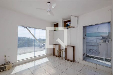 Quarto 1 de casa à venda com 7 quartos, 500m² em Caiçaras, Belo Horizonte