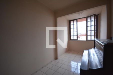 Sala de apartamento para alugar com 3 quartos, 100m² em Ramos, Rio de Janeiro