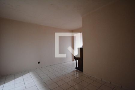 Sala de apartamento para alugar com 3 quartos, 100m² em Ramos, Rio de Janeiro