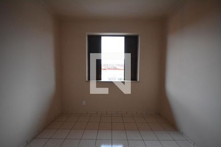 Quarto 1 de apartamento para alugar com 3 quartos, 100m² em Ramos, Rio de Janeiro