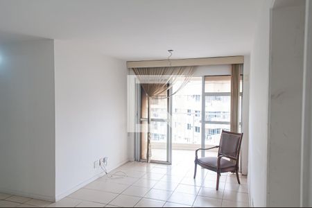 sala de apartamento para alugar com 3 quartos, 90m² em Pechincha, Rio de Janeiro