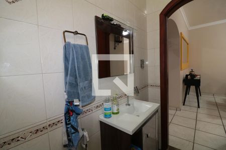 Lavabo de casa para alugar com 4 quartos, 219m² em Vila Santo Estevão, São Paulo