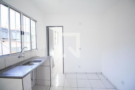 Cozinha de casa para alugar com 1 quarto, 50m² em Vila Zulmira, São Paulo