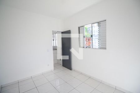 Quarto 1 de casa para alugar com 1 quarto, 50m² em Vila Zulmira, São Paulo