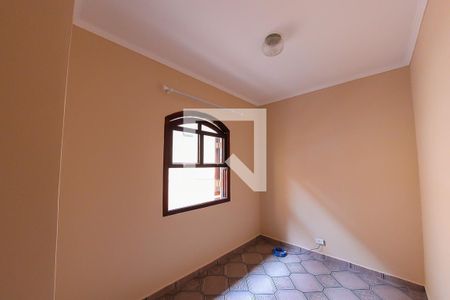 Quarto 2 de casa para alugar com 3 quartos, 160m² em Vila Mazzei, São Paulo