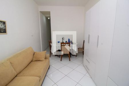 Sala de apartamento para alugar com 1 quarto, 55m² em Copacabana, Rio de Janeiro