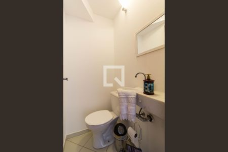 Lavabo de casa de condomínio para alugar com 3 quartos, 90m² em Jardim Europa, Sorocaba