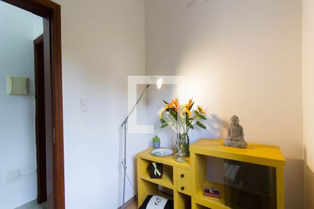 Casa de condomínio para alugar com 90m², 2 quartos e 2 vagas Casa de condomínio para alugar com 90m², 2 quartos e 2 vagasCloset